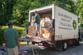 Best Attic Cleanout  in Daingerfield, TX